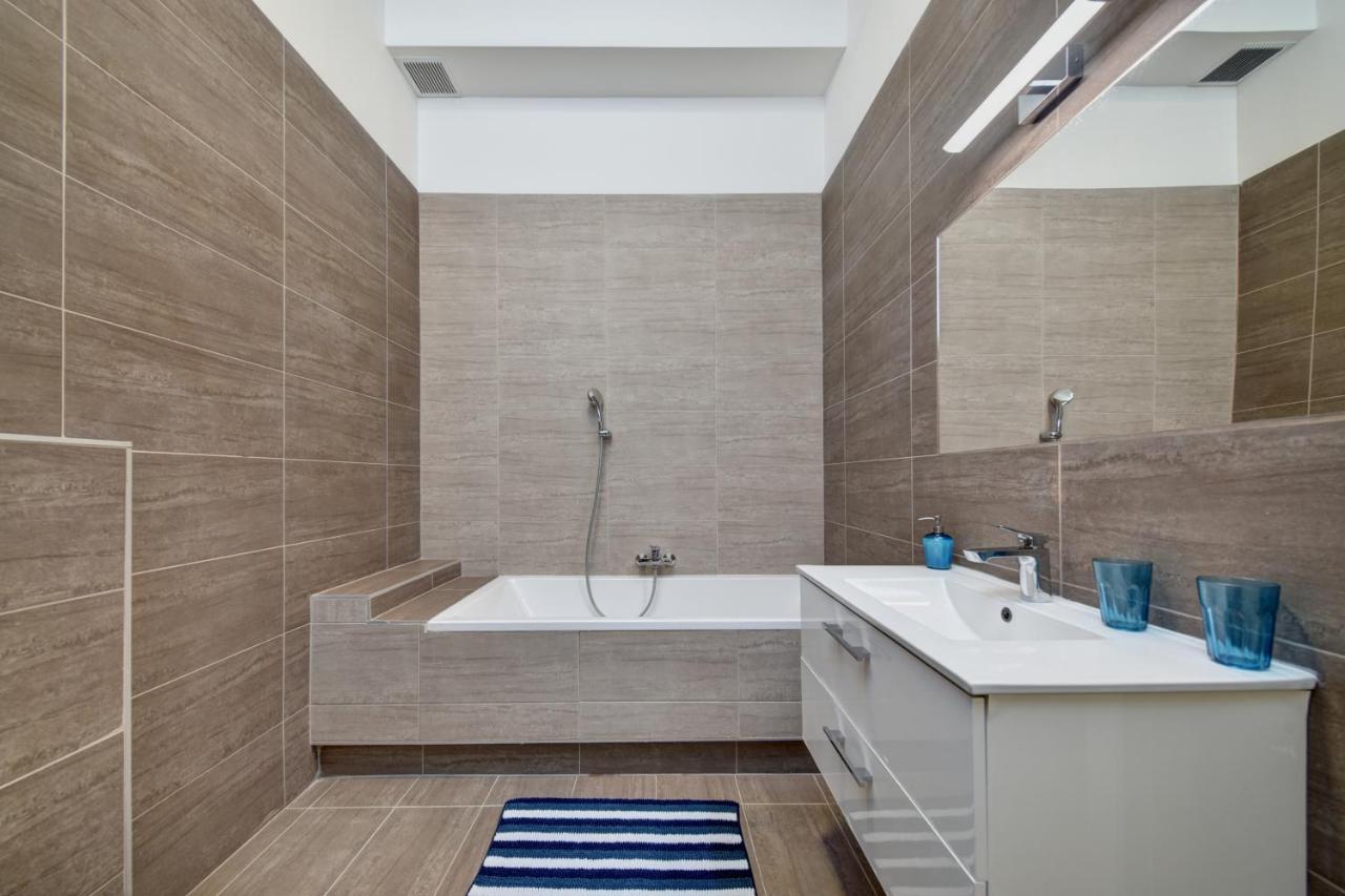 Center Apartment Budapest - Vaci Utca Экстерьер фото